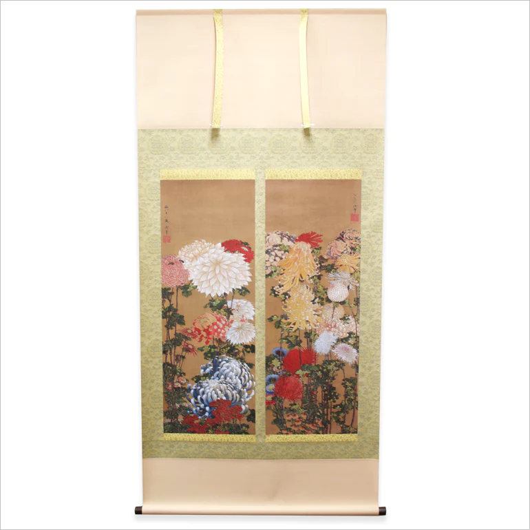 葛飾北斎 「菊」掛軸 木箱付き 没後百四十年記念 かけ軸「菊」 – Shop of Hokusai ｜ 北斎館ネットショップ